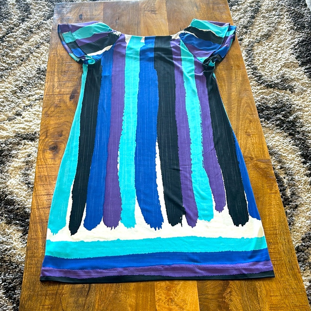 ECI New York Dress - Picture 13 of 15